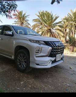 ميتسوبيشي باجيرو سبورت